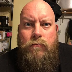 Meet your Posher, Clint